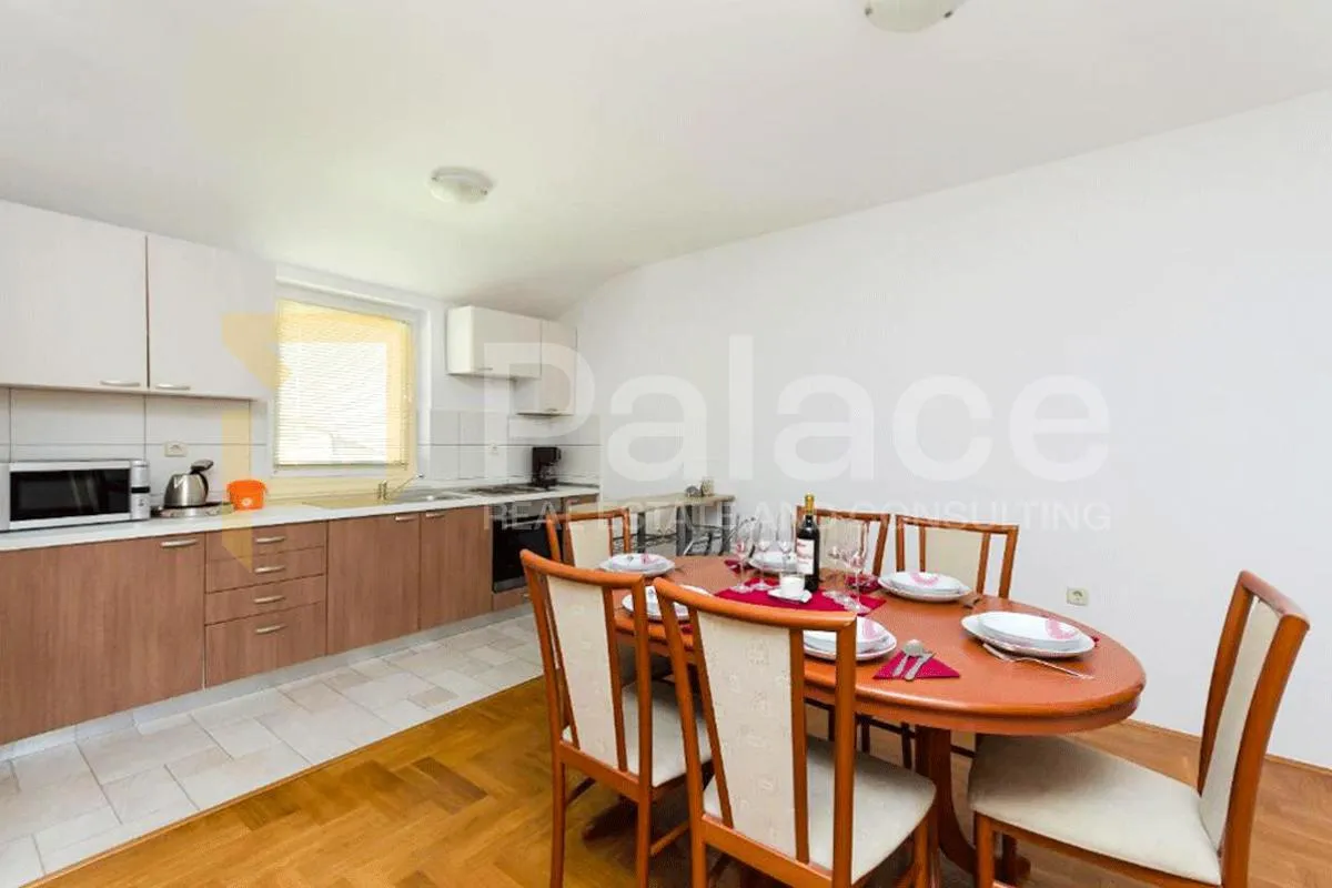 uhodani turistički objekt s 6 apartmana u malinskoj, otok krk - slika 25