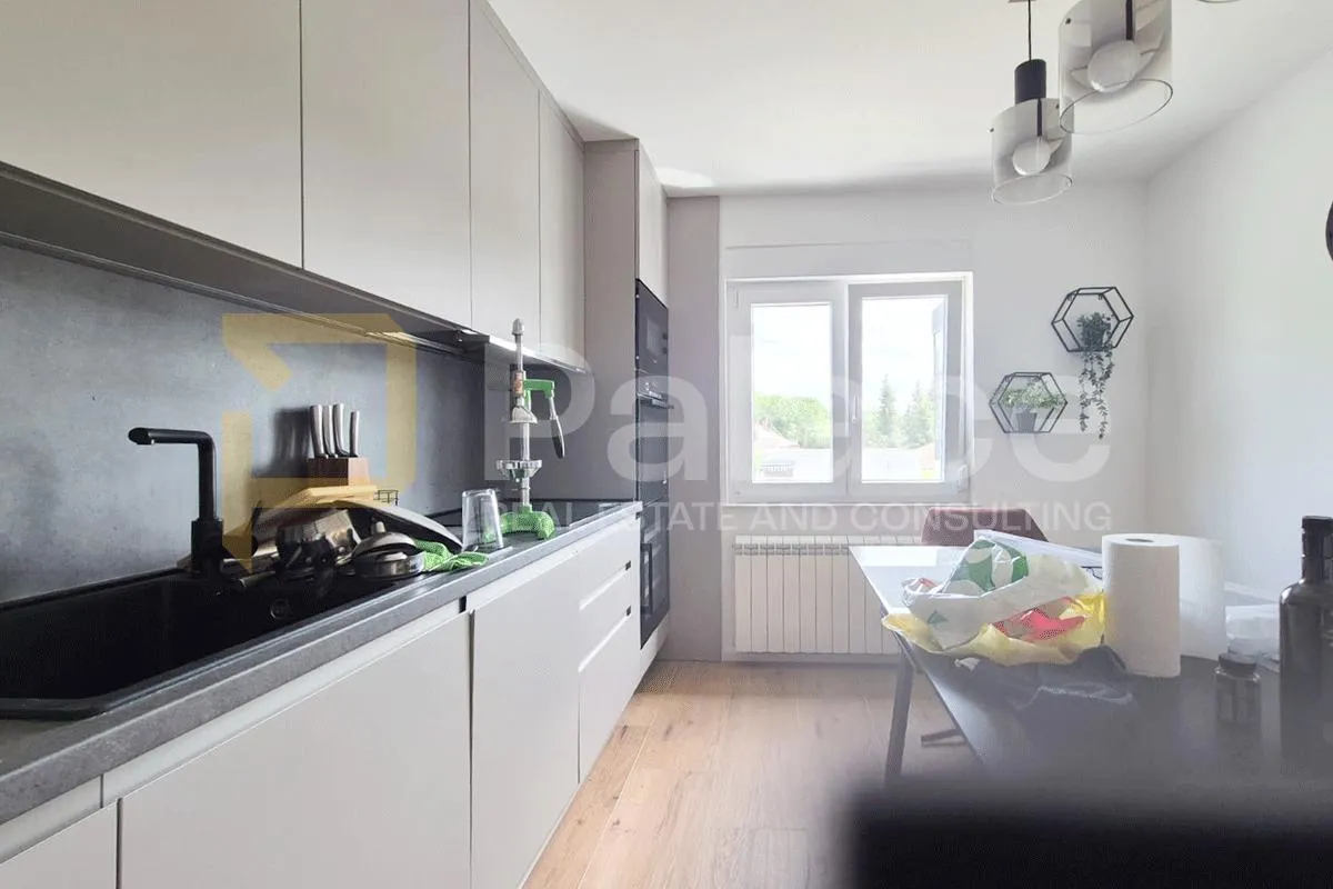 kostrena – najam stana 120 m², pogled na more - slika 2