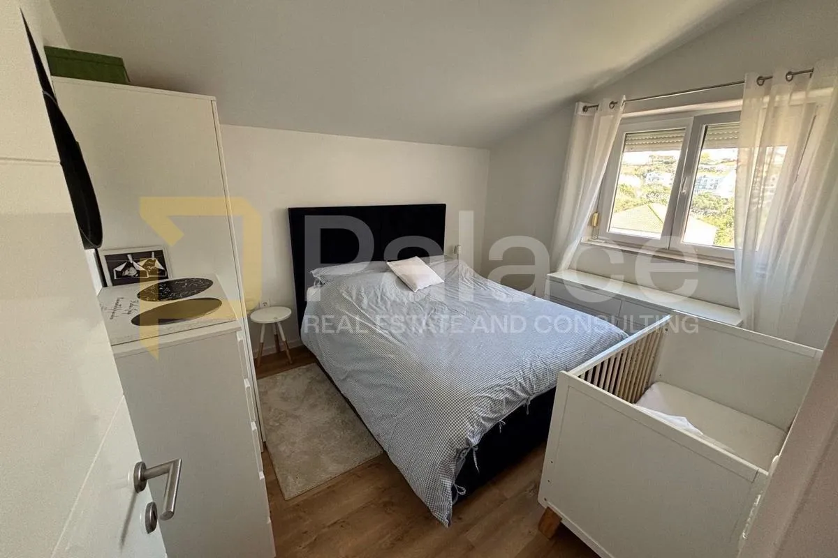 komforan 3‑sobni stan 105 m² + 2 parkirna mjesta, pogled na more - slika 12