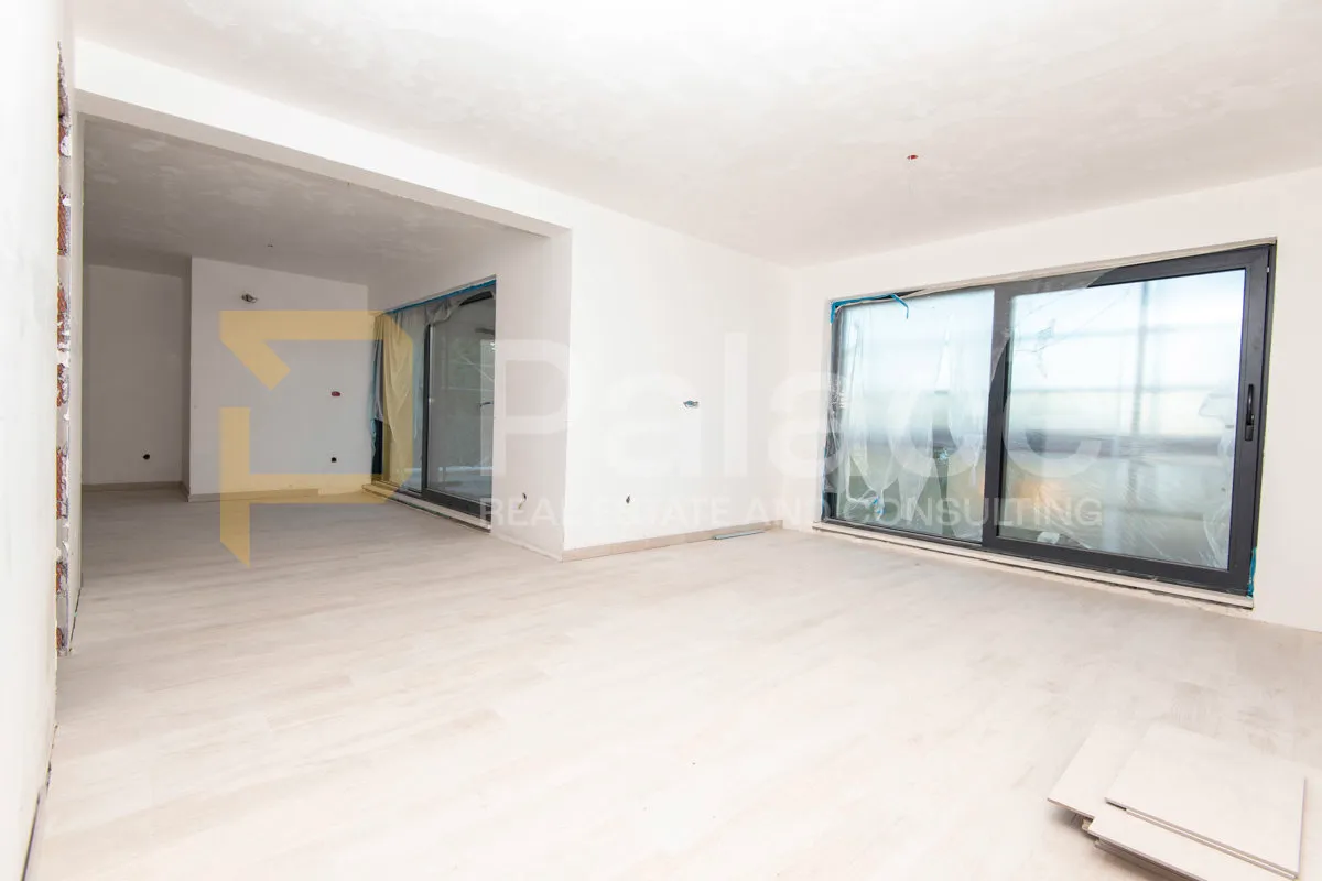 trosobni stan prvi red do mora - vodice 109m2 - slika 5