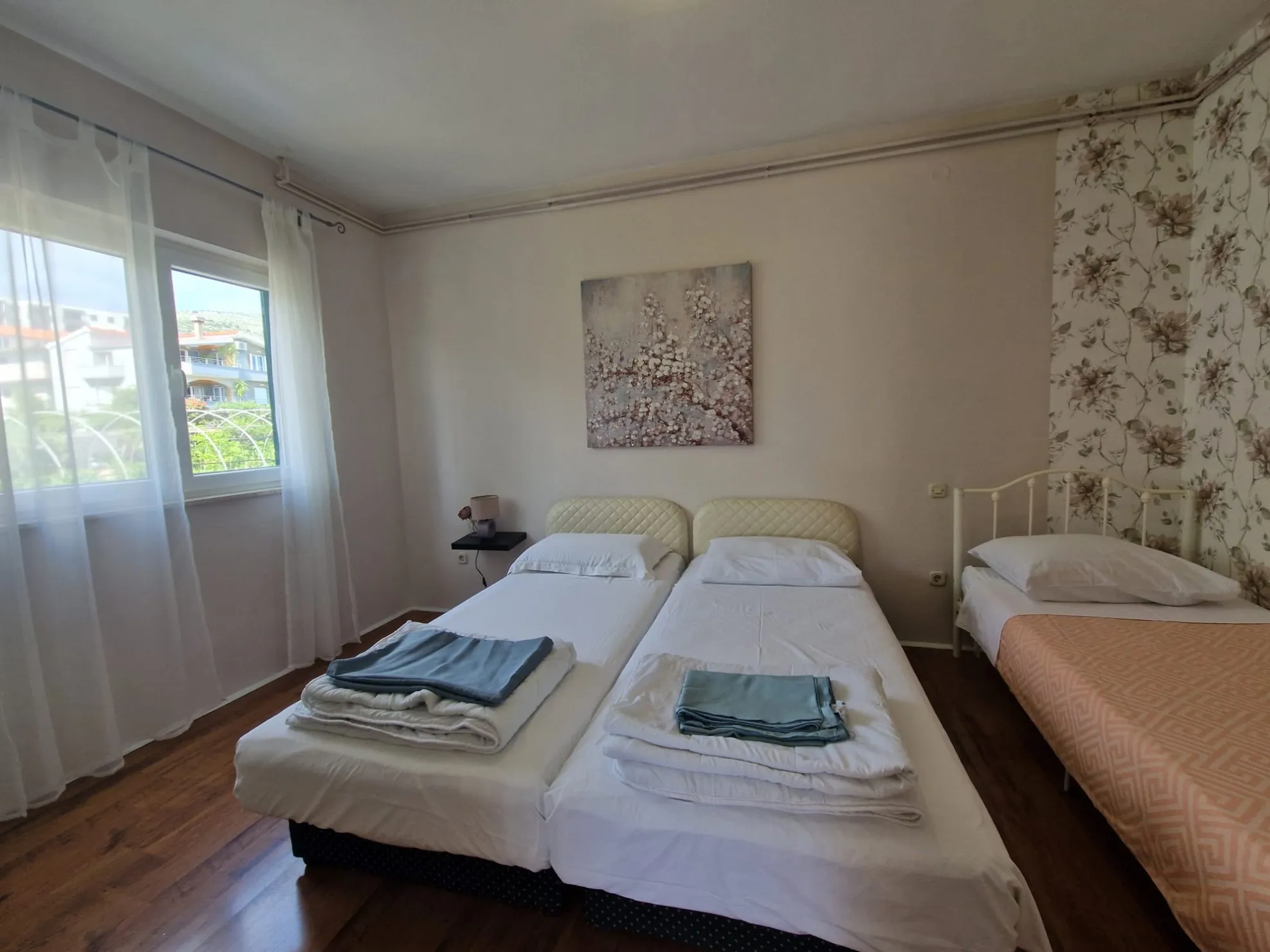 seget vranjica, prekrasna apartmanska kuća - slika 8