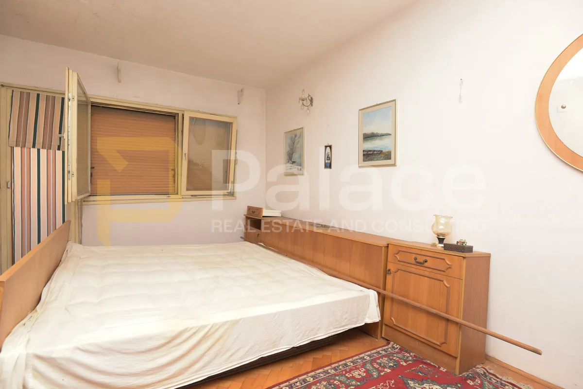 dva stana u samom centru šibenika - slika 9