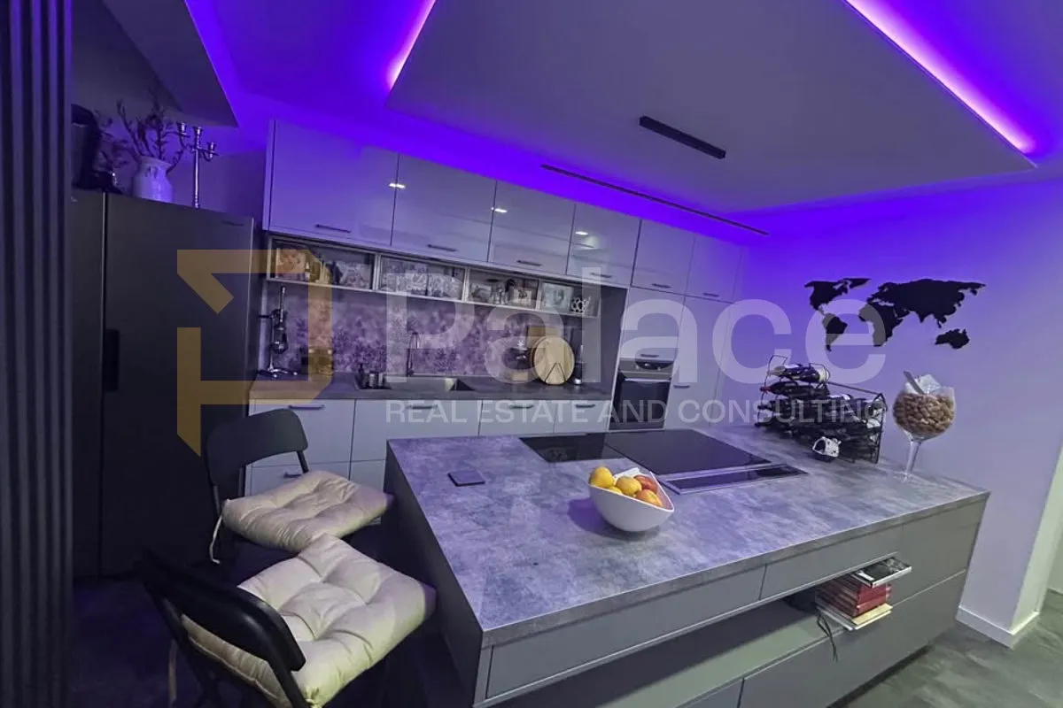 novouređen stan 107 m² + konoba, pogled na more, klis - slika 4
