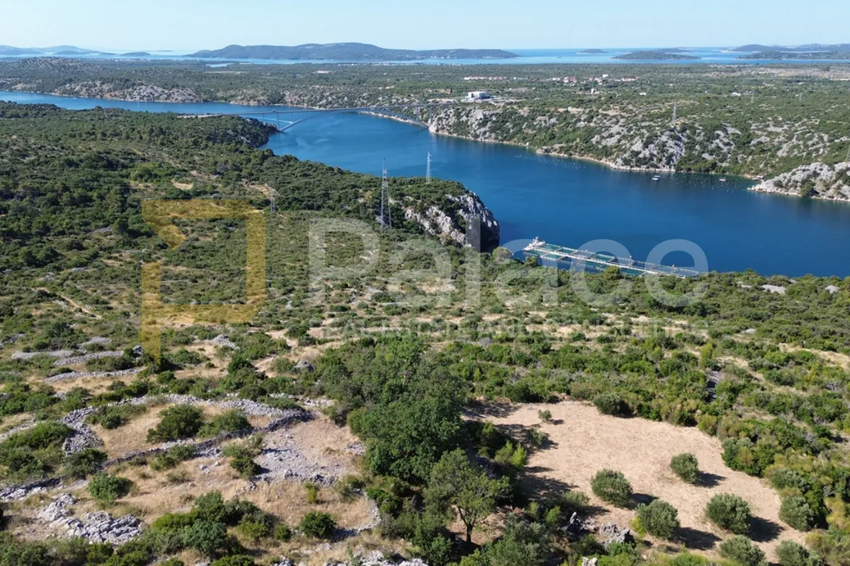 šibenik: atraktivno zemljište s panoramskim pogledom 27 542m2 - slika 22