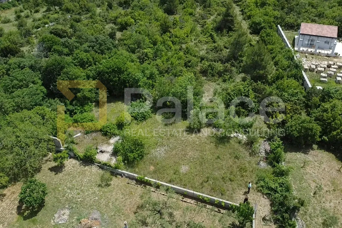 prilika! građevinsko zemljište 747m2 pridraga - slika 2