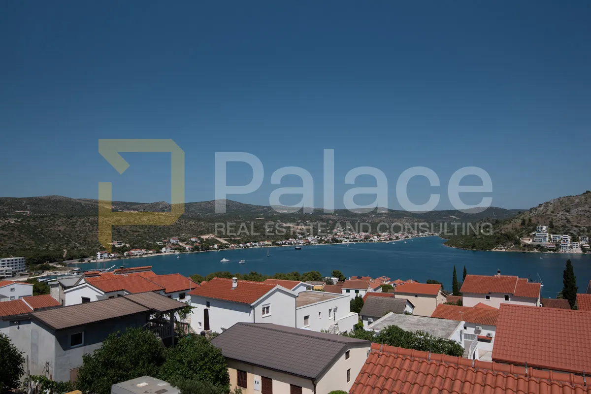 apartmanska kuća s pogledom na more, rogoznica - slika 25