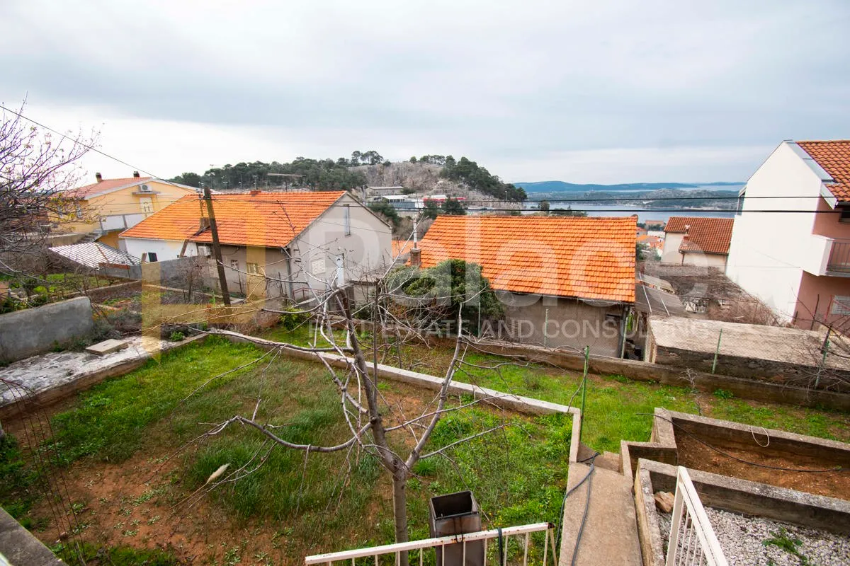 kuća: šibenik, 160.00 m2 - slika 22