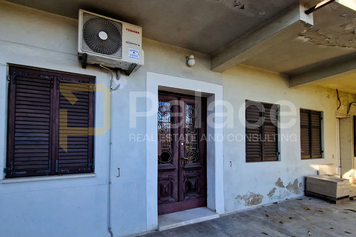 prizemlje kuće s garažom, okućnicom i studio apartmanom u kastvu - slika 2