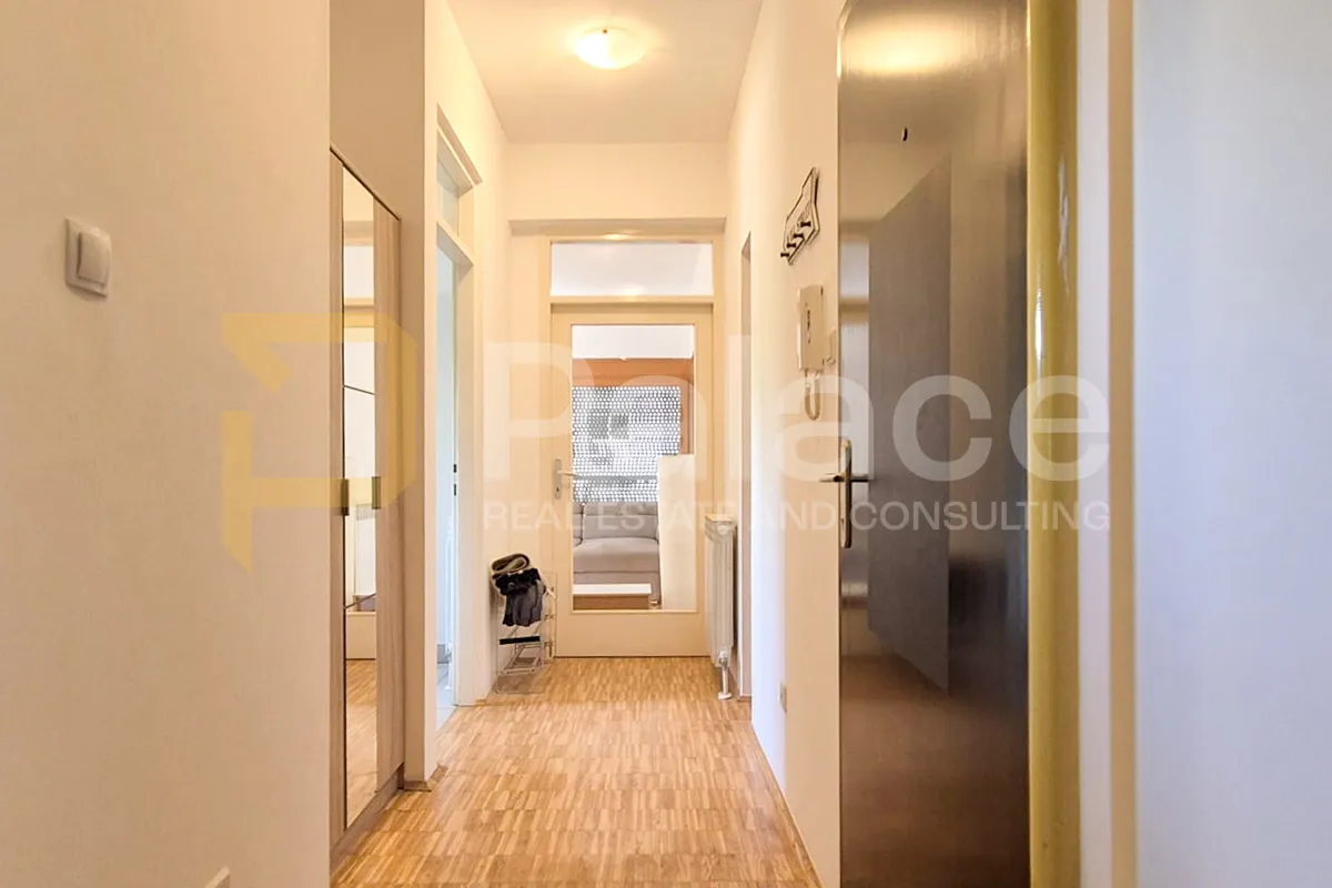 špansko - funkcionalan i prostran dvosoban stan s lođom, 55m2 - slika 12