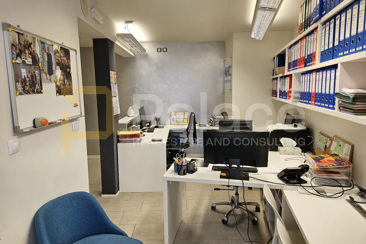 stan od 53 m² u strogom centru s pogledom na more - slika 6