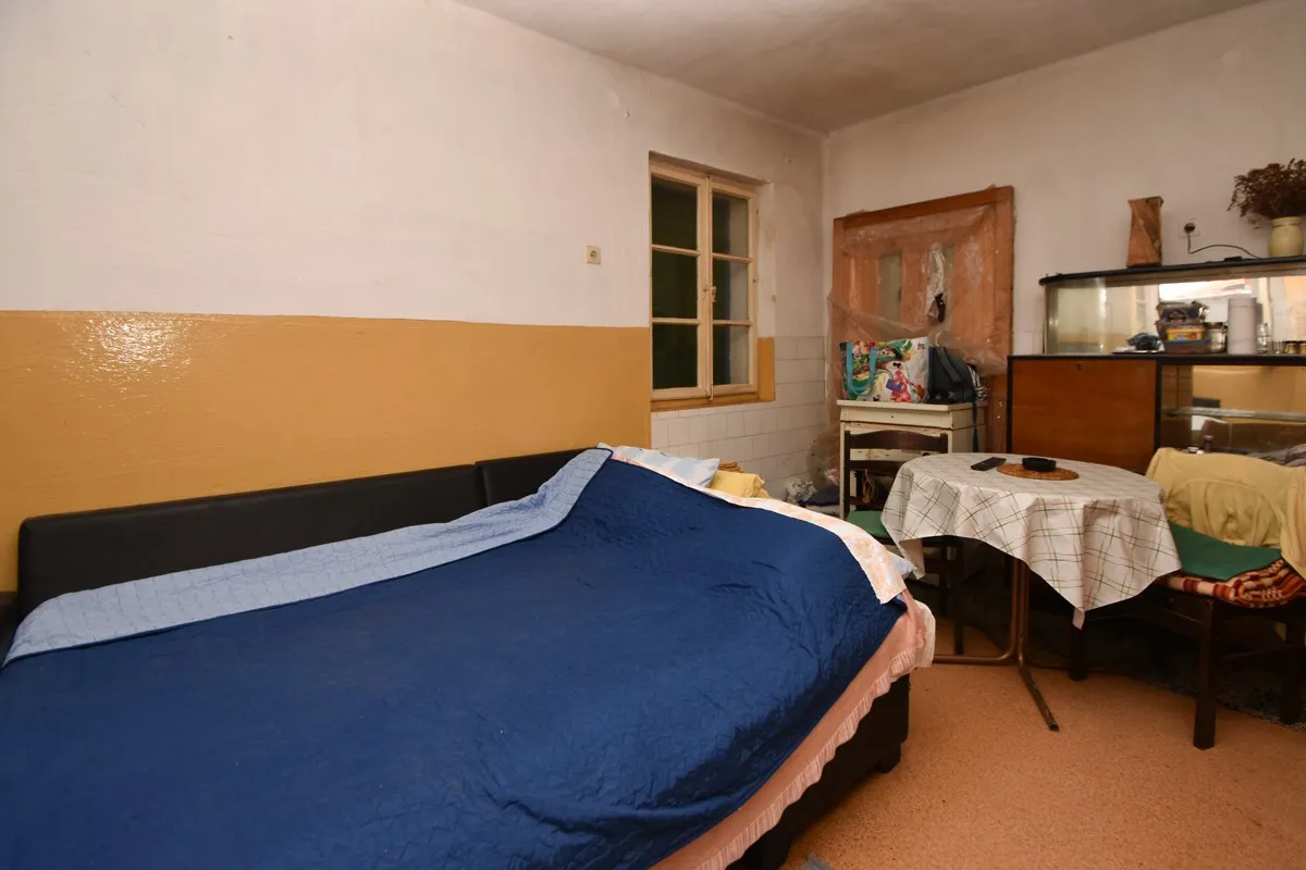 kuća s pogledom na more kaprije - slika 13