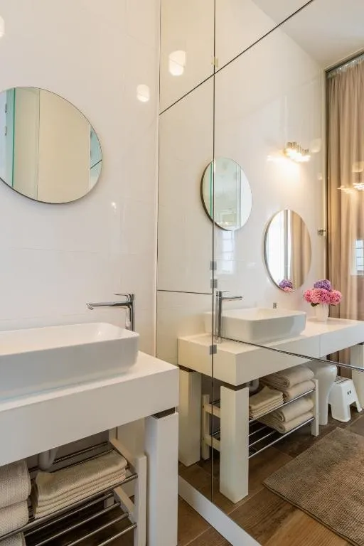 opatija centar, 5 apartmana 200m2, ekskluzivna investicijska prilika - slika 4