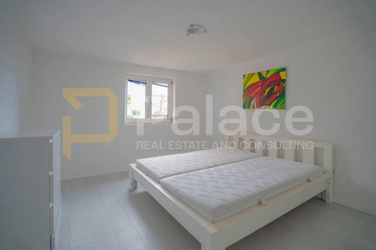 stan s prekrasnim pogledom na grad i more, šibenik, varoš, 85 m2 - slika 11