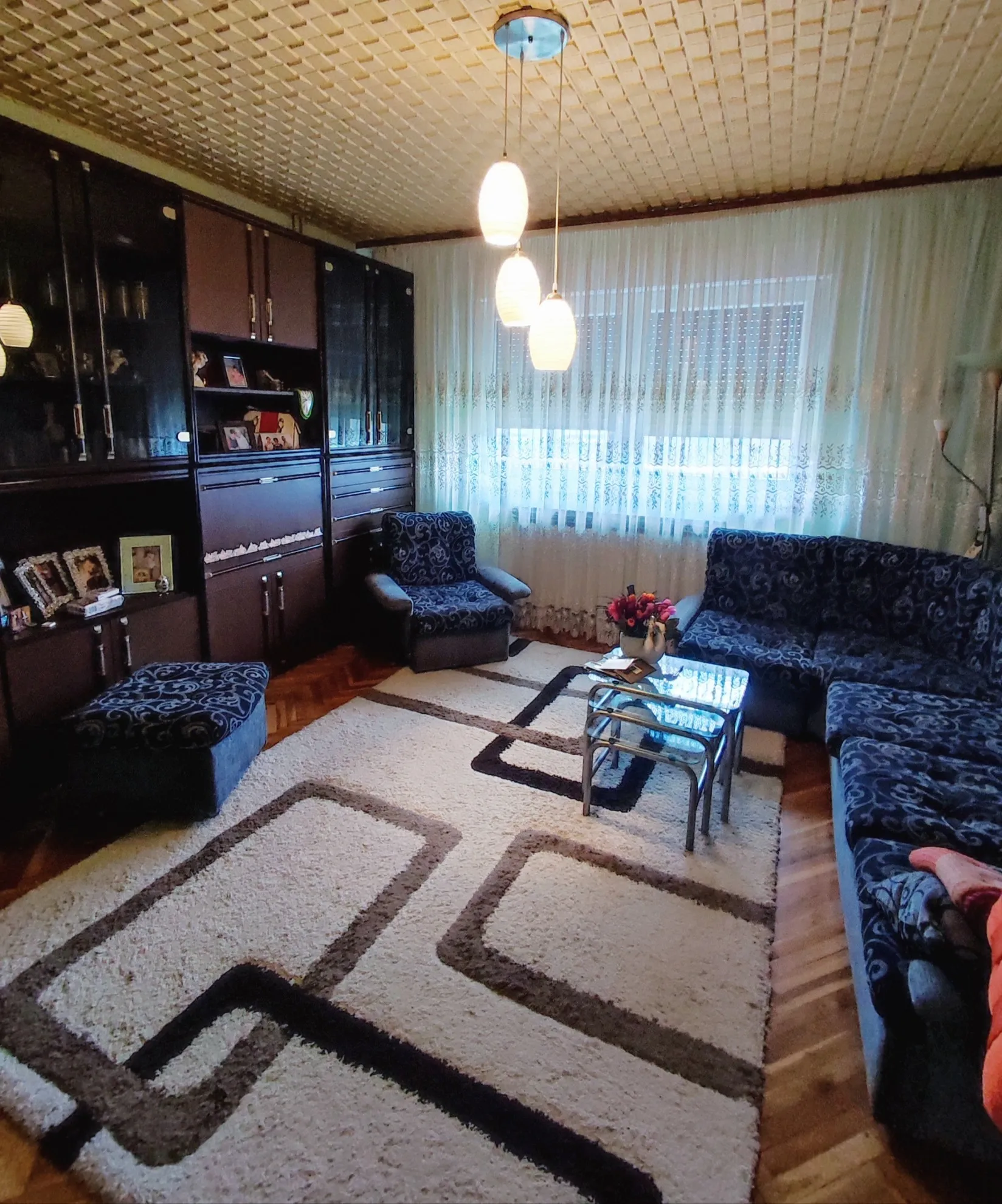 prodaja kuće u negoslavcima 200m2 - slika 4