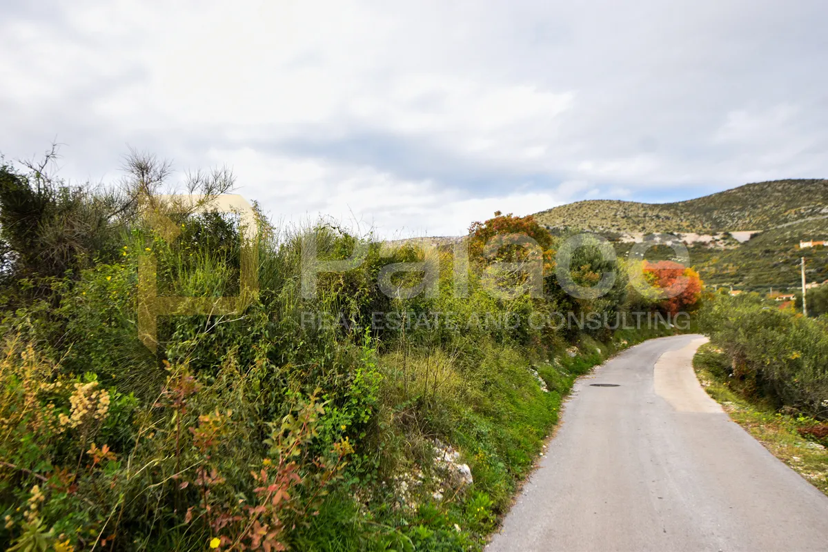 građevinsko zemljište, plano, 1298 m2 - slika 3
