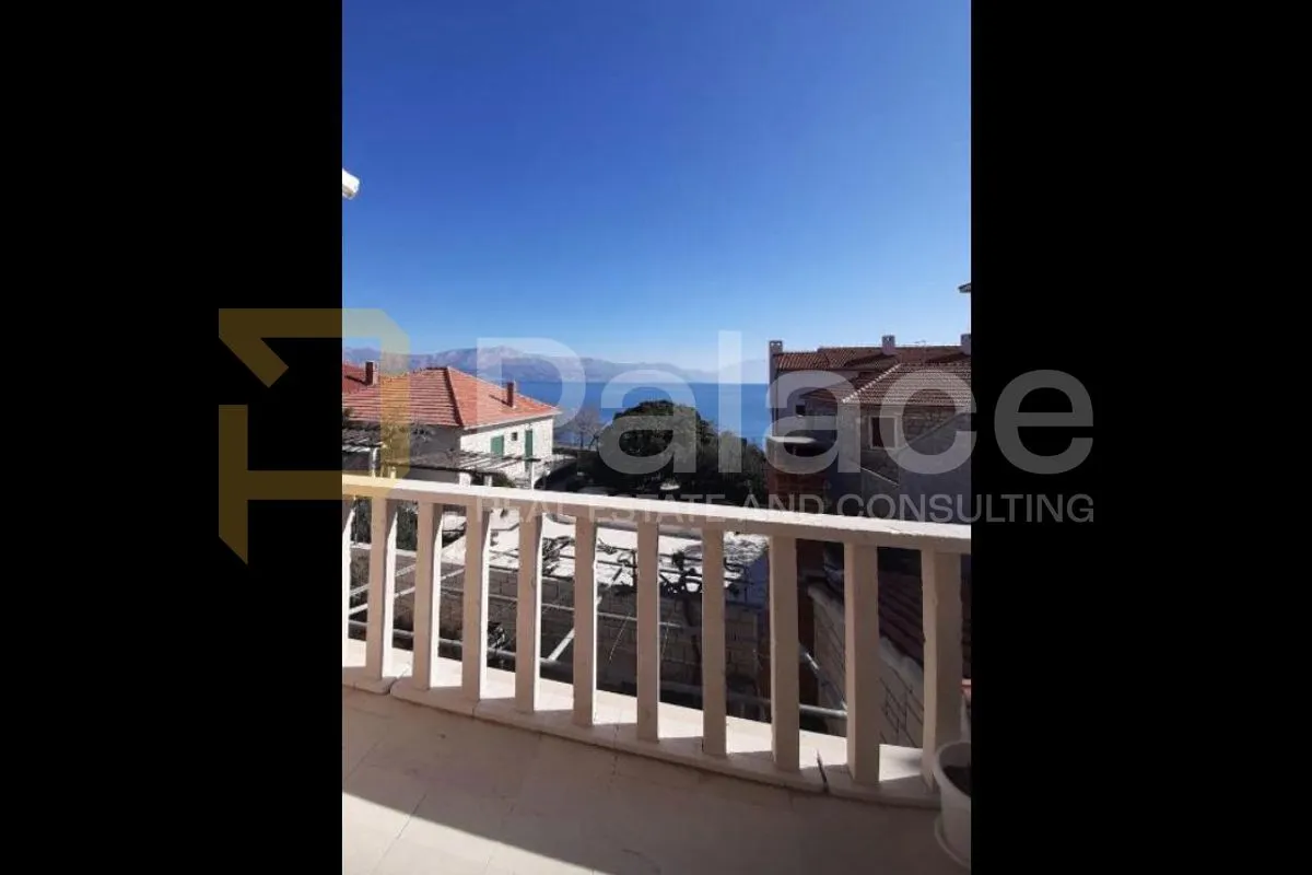 prodaje se predivan stan s pogledom na more – postira, otok brač - slika 3