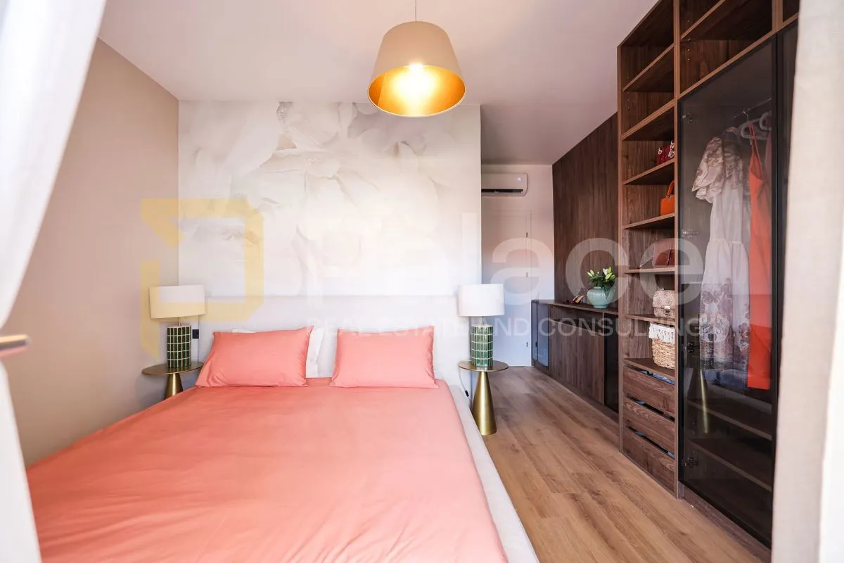 luksuzno uređen penthouse sa krovnom terasom višnjik 108m2 - slika 15