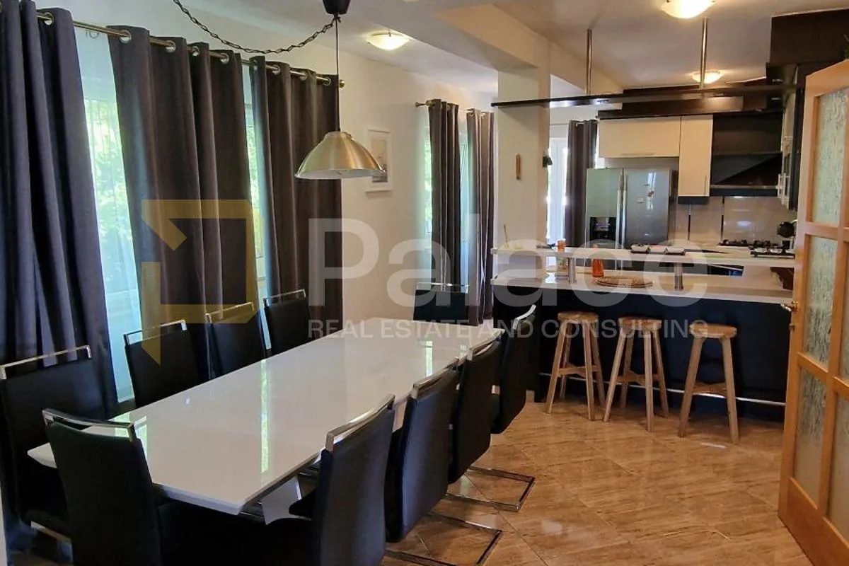 vila sa grijanim bazenom, konobom i apartmanima, zemunik donji - slika 8