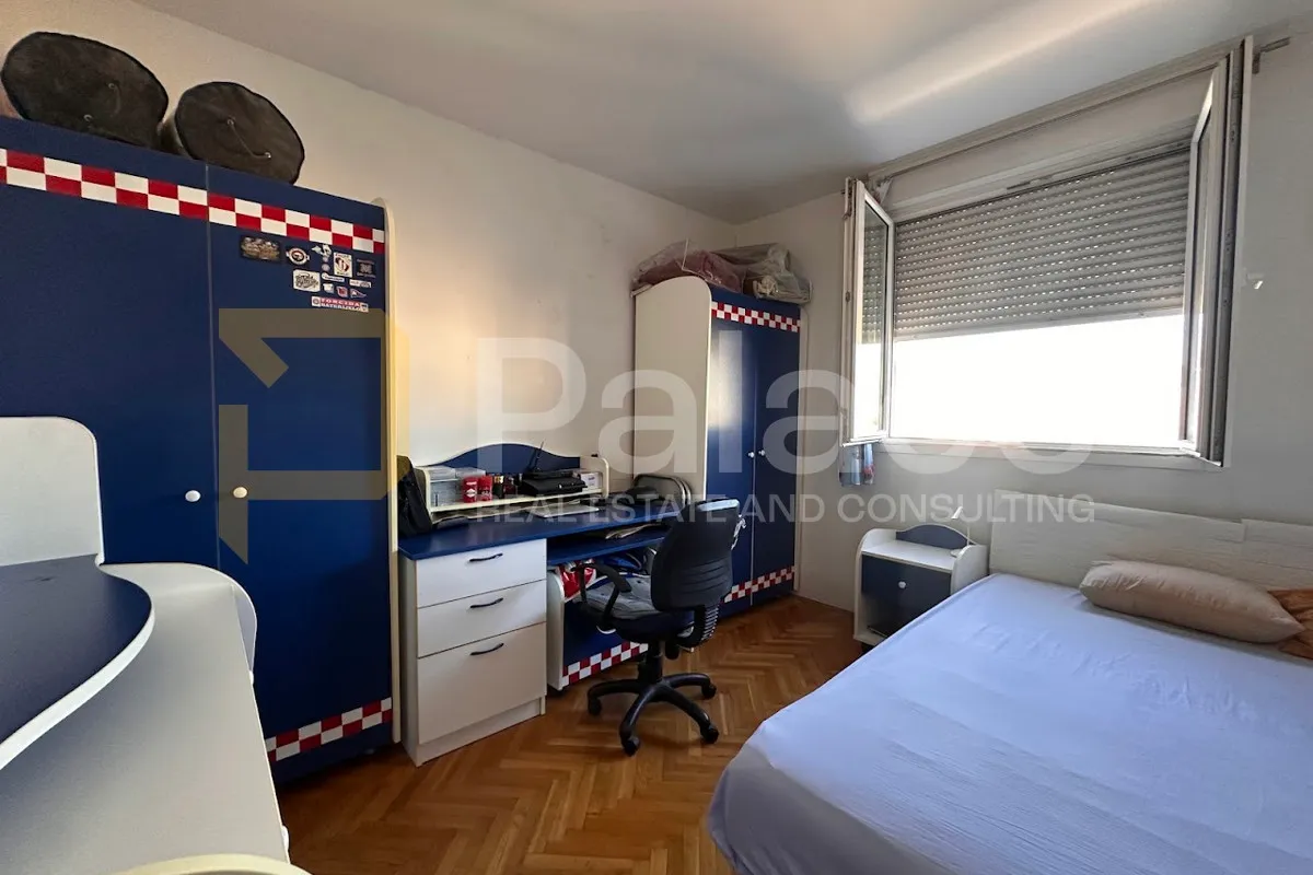 prekrasan stan s dva garažna parking mjesta, moguća zamjena - slika 16