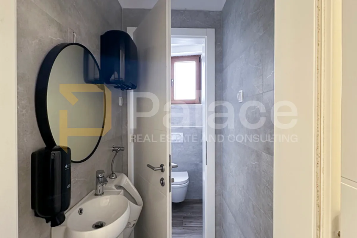 novouređen jednosoban stan prvi red do mora, 49 m2 - tisno - slika 6