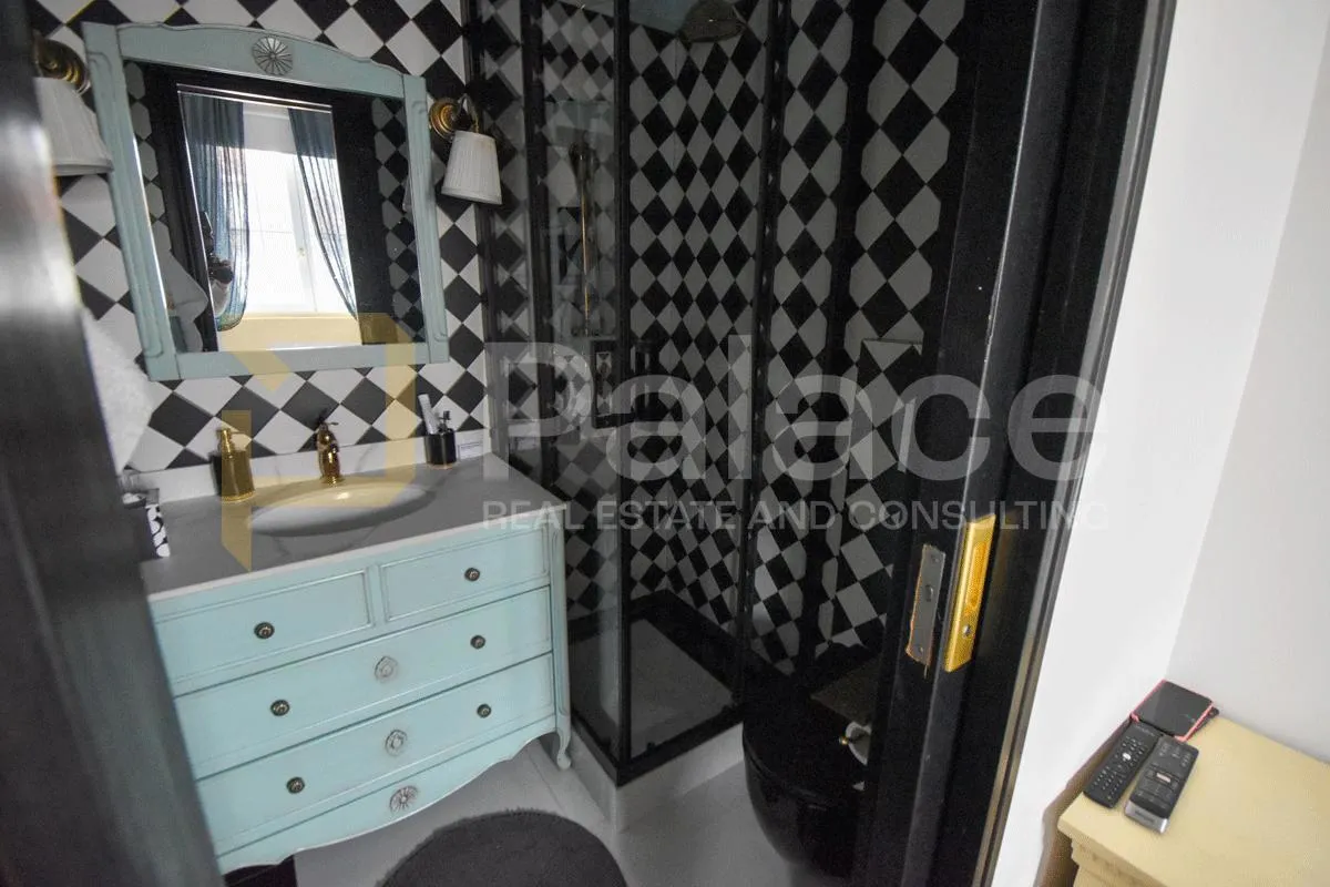 luksuzan stan na atraktivnoj lokaciji, bačvice 120m² - slika 11