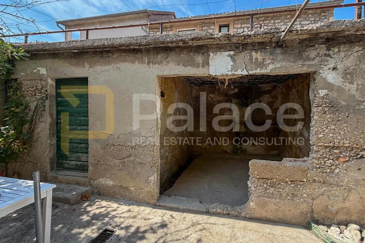 manja kamena kuća na odličnoj turističkoj lokaciji, 50 m2 - šibenik - slika 7