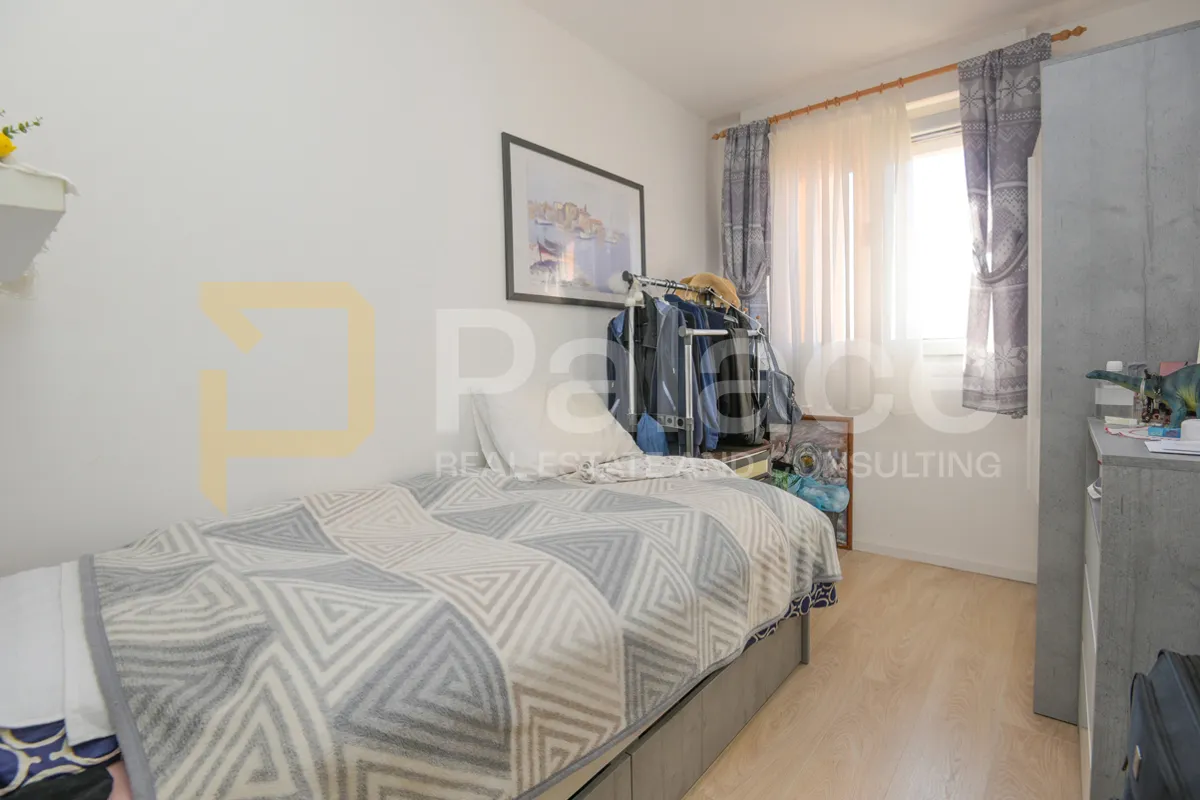 skladno uređen trosoban stan u zgradi, šibenik-krvavice 74,6 m2 - slika 11