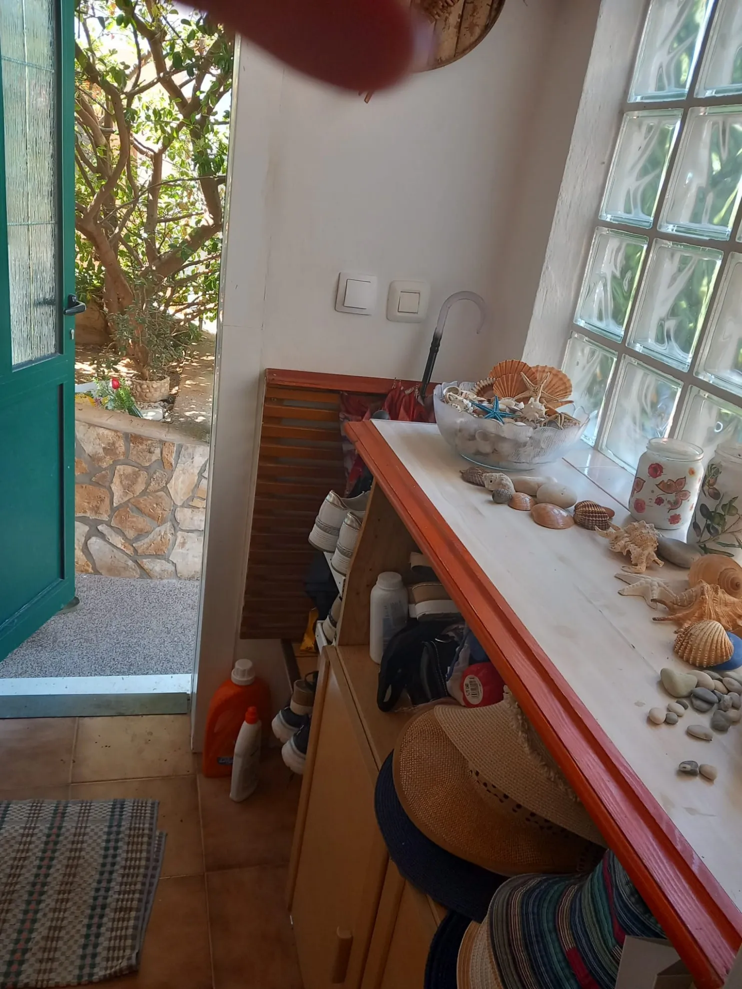 kuća s okućnicom u malom lošinju, 2. red od mora, 200m2+390m2 - slika 10