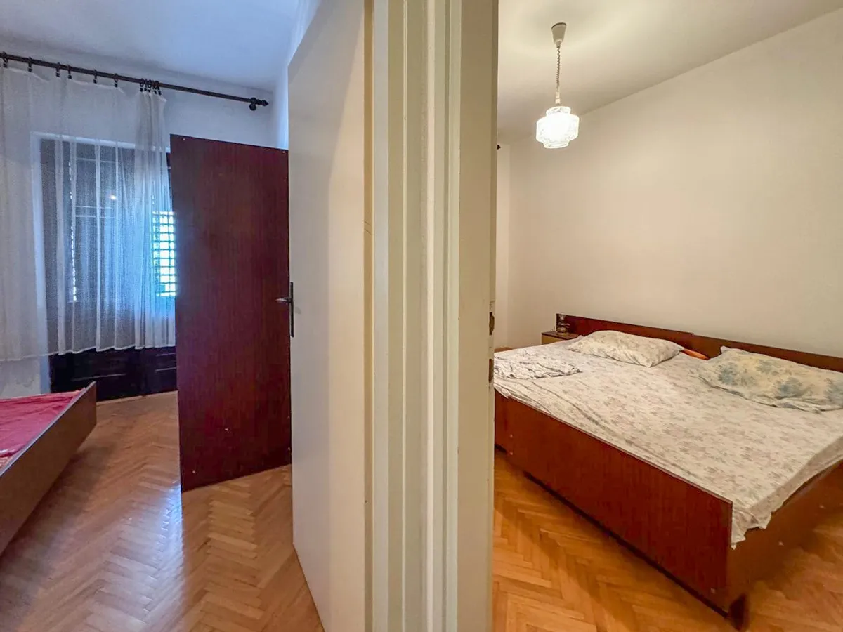 apartmanska kuća na odličnoj lokaciji, primošten, 530 m2 - slika 6
