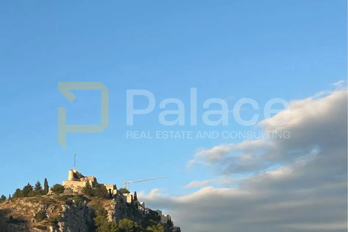 novouređen stan 107 m² + konoba, pogled na more, klis - slika 10