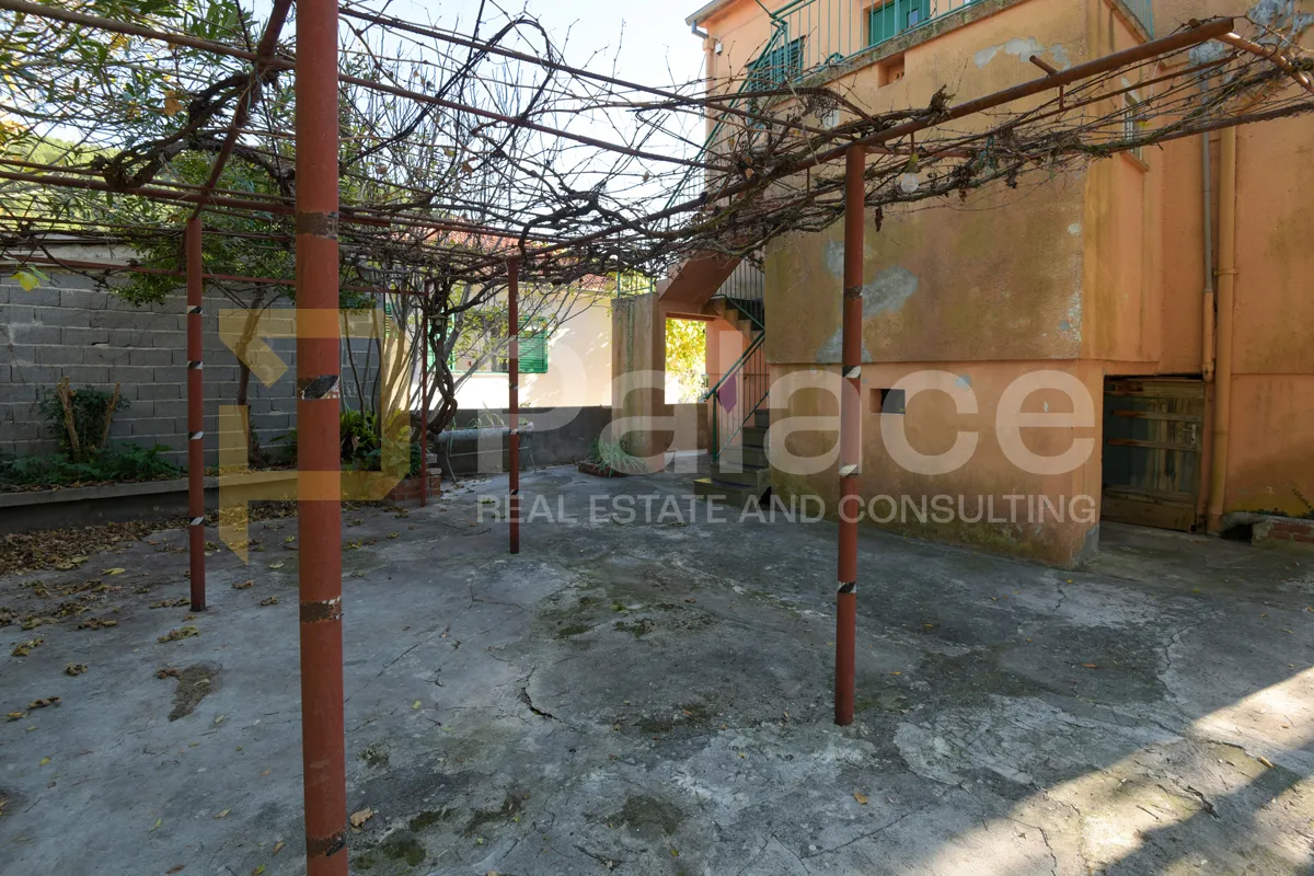 prostor za poslovnu investiciju različitih namjena, 150 m2 - skradin - slika 4