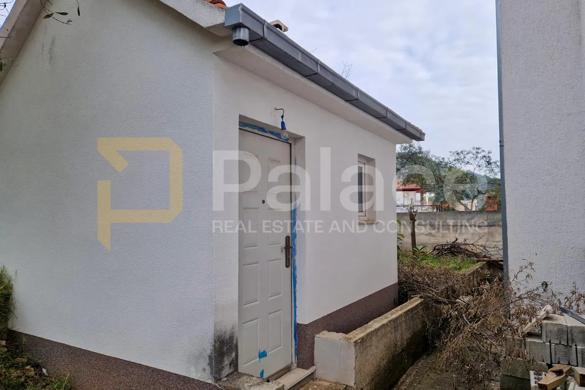 marina, kuća s velikim potencijalom, 579m2 - slika 13