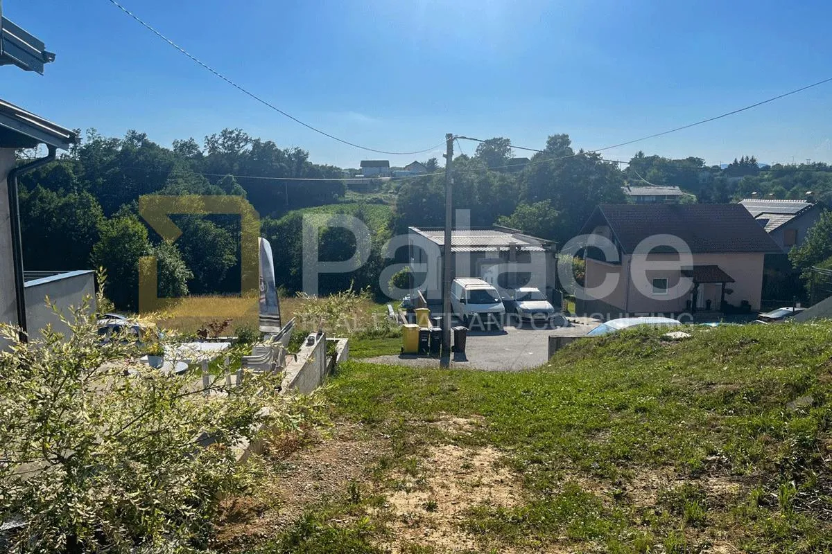 Građevinsko zemljište 463 m² s građevinskom dozvolom i plaćenim doprinosima – Brezovica, Starjak - Starjak, Zagreb