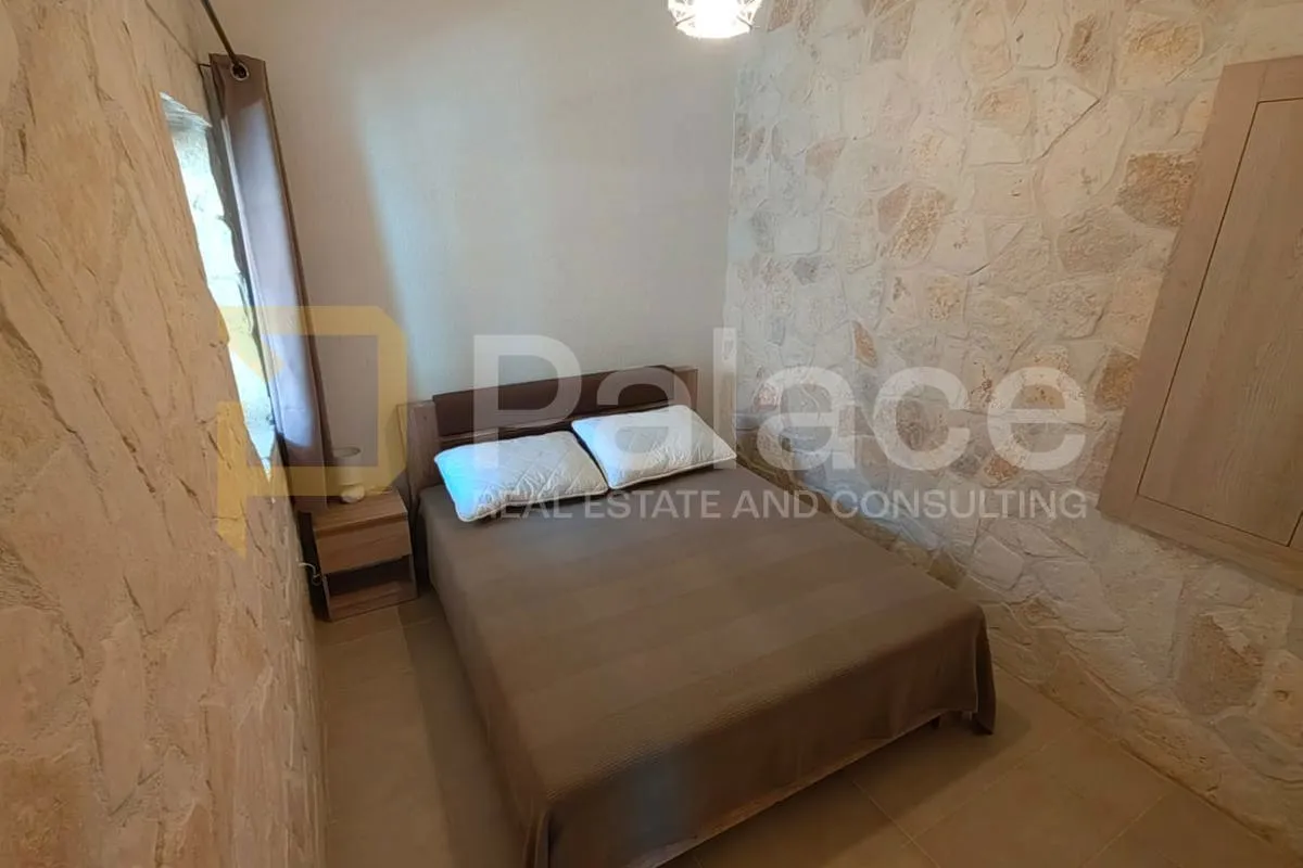 kamenita kuća s panoramskom terasom, dva apartmana – privlaka - slika 8