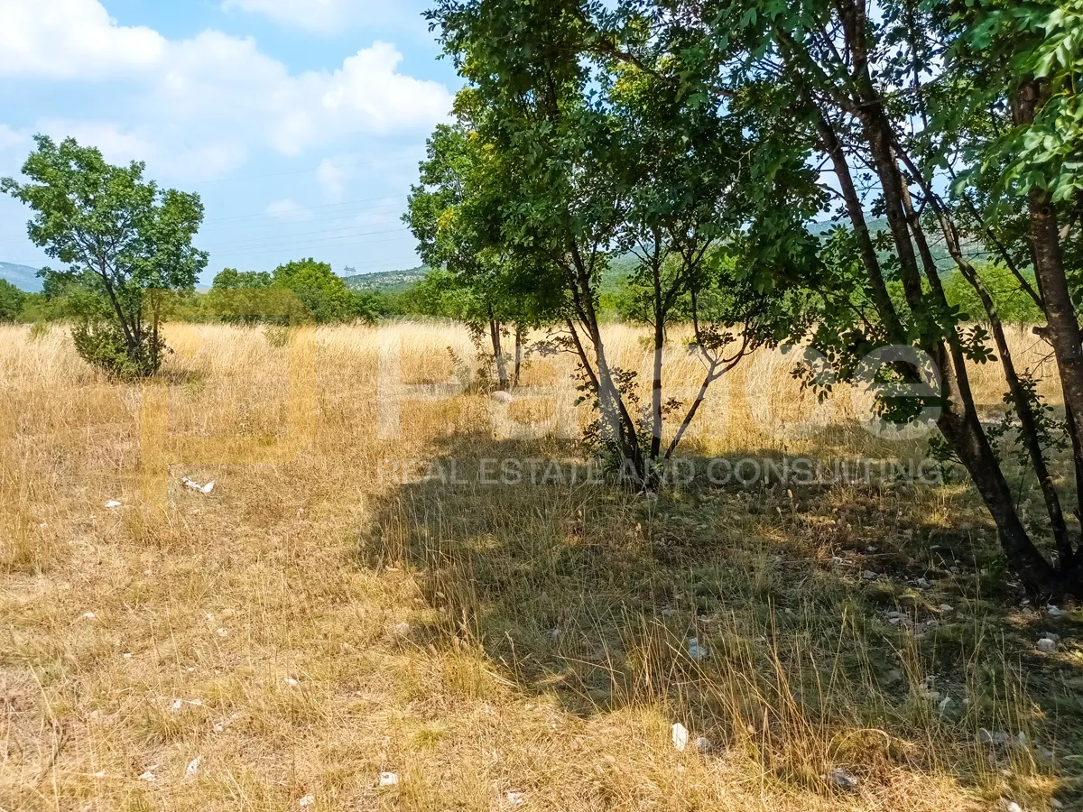 građevinsko zemljište, prugovo, 800 m2 - slika 2