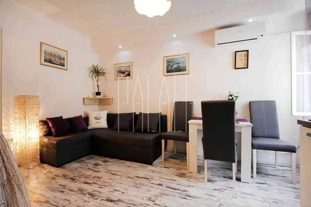 spomenik rimskog graditeljstva – stan u dioklecijanovoj palači (prodaja) - slika 2