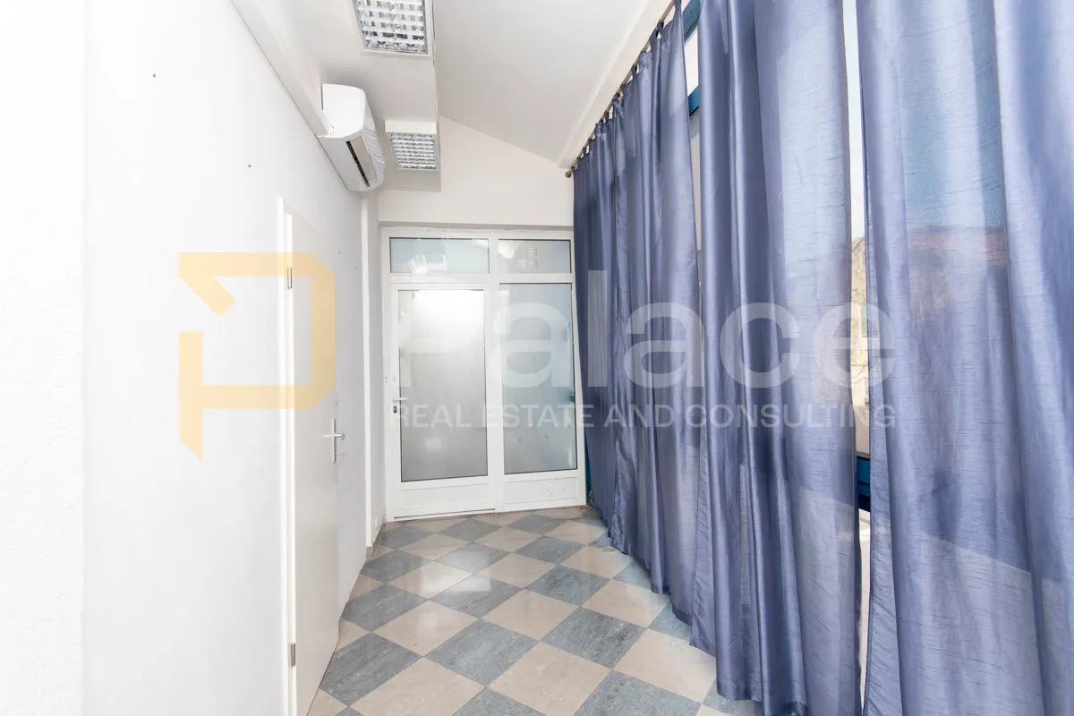 najam poslovnog prostora 45m2 - baldekin - slika 7
