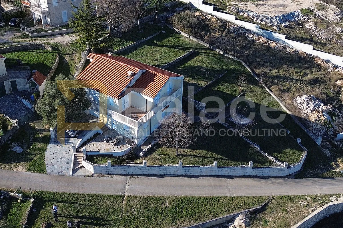 kuća s panoramskim pogledom, siverić - slika 2