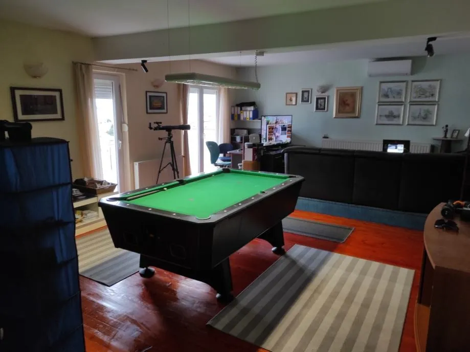 kuća s 2 apartmana na idealnoj lokaciji s pogledom na more, rogoznica - slika 13