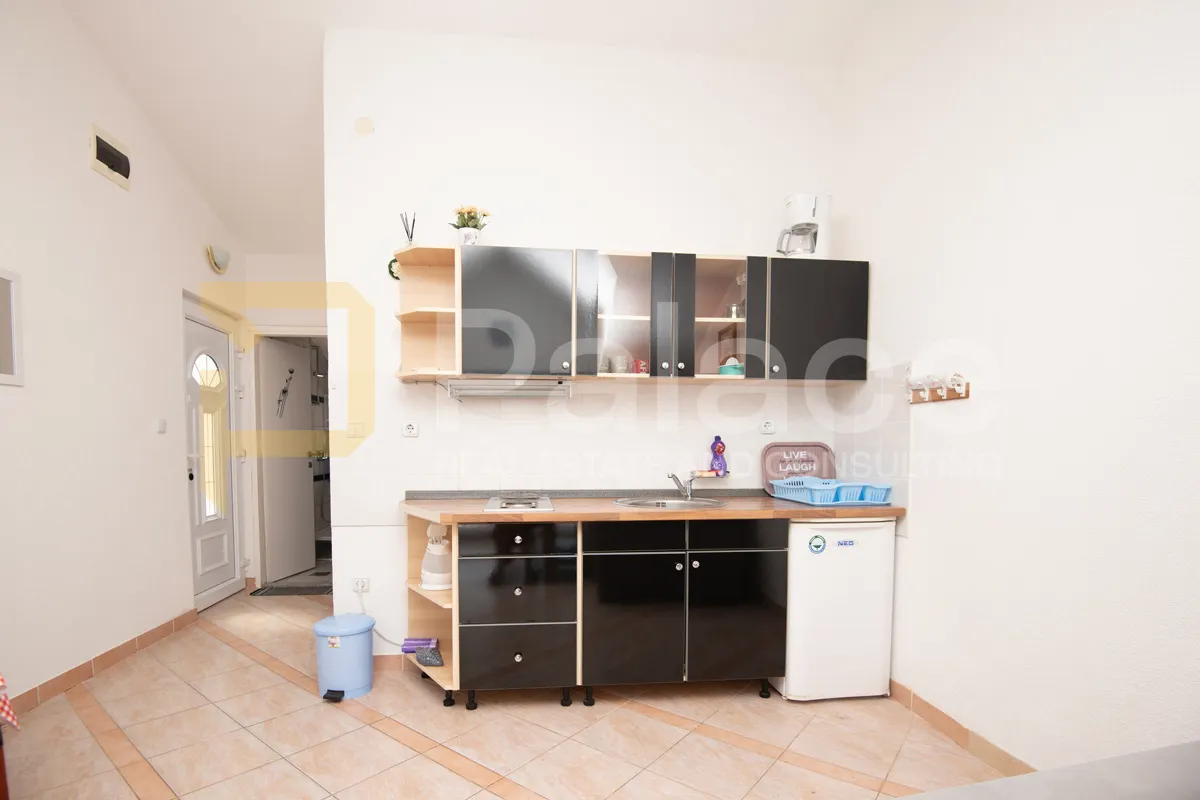 apartmanska kuća s pogledom na more, rogoznica - slika 17