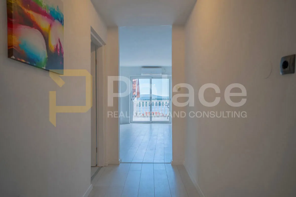 stan s prekrasnim pogledom na grad i more, šibenik, varoš, 85 m2 - slika 12