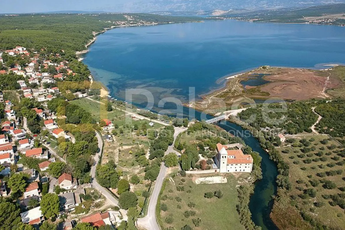 poljoprivredno zemljište 2706 m2 – karin donji - slika 1