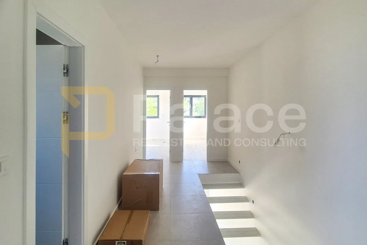 novogradnja duplex trosobni s dvorištem blizu mora, tisno 106 m2 - slika 11