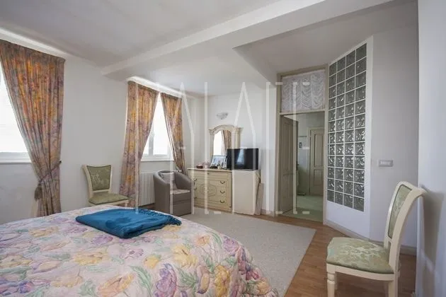 luksuzna vila: murter, katnica, 398 m2+1240m2 - slika 14
