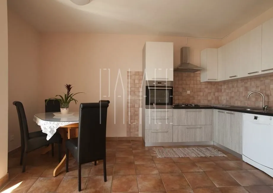 stan s prekrasnim pogledom, spinut, split, 79 m² - slika 3