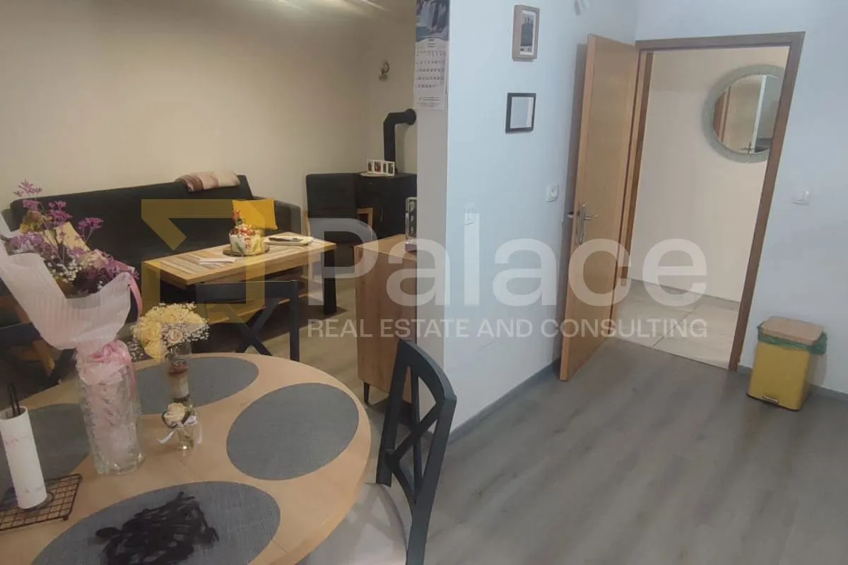 urije, stan 53 m² – 3. kat, kompletno renoviran - slika 3