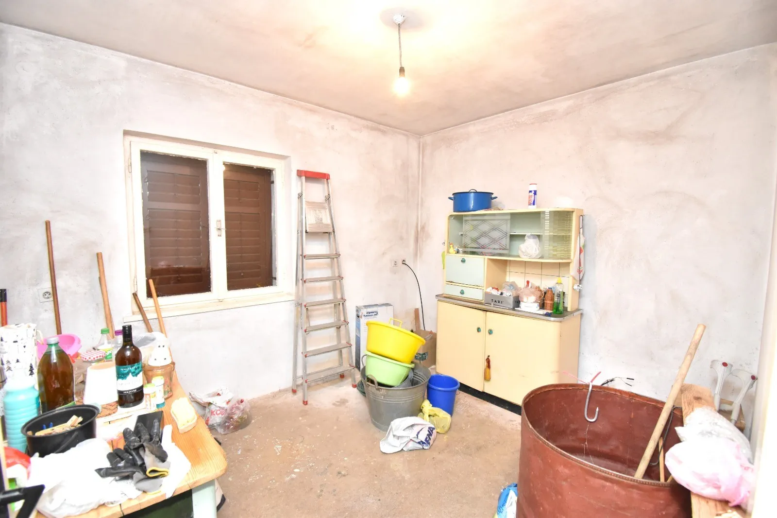 samostojeća prizemnica s velikim vrtom, predgrađe šibenika, 128 m2 - slika 4