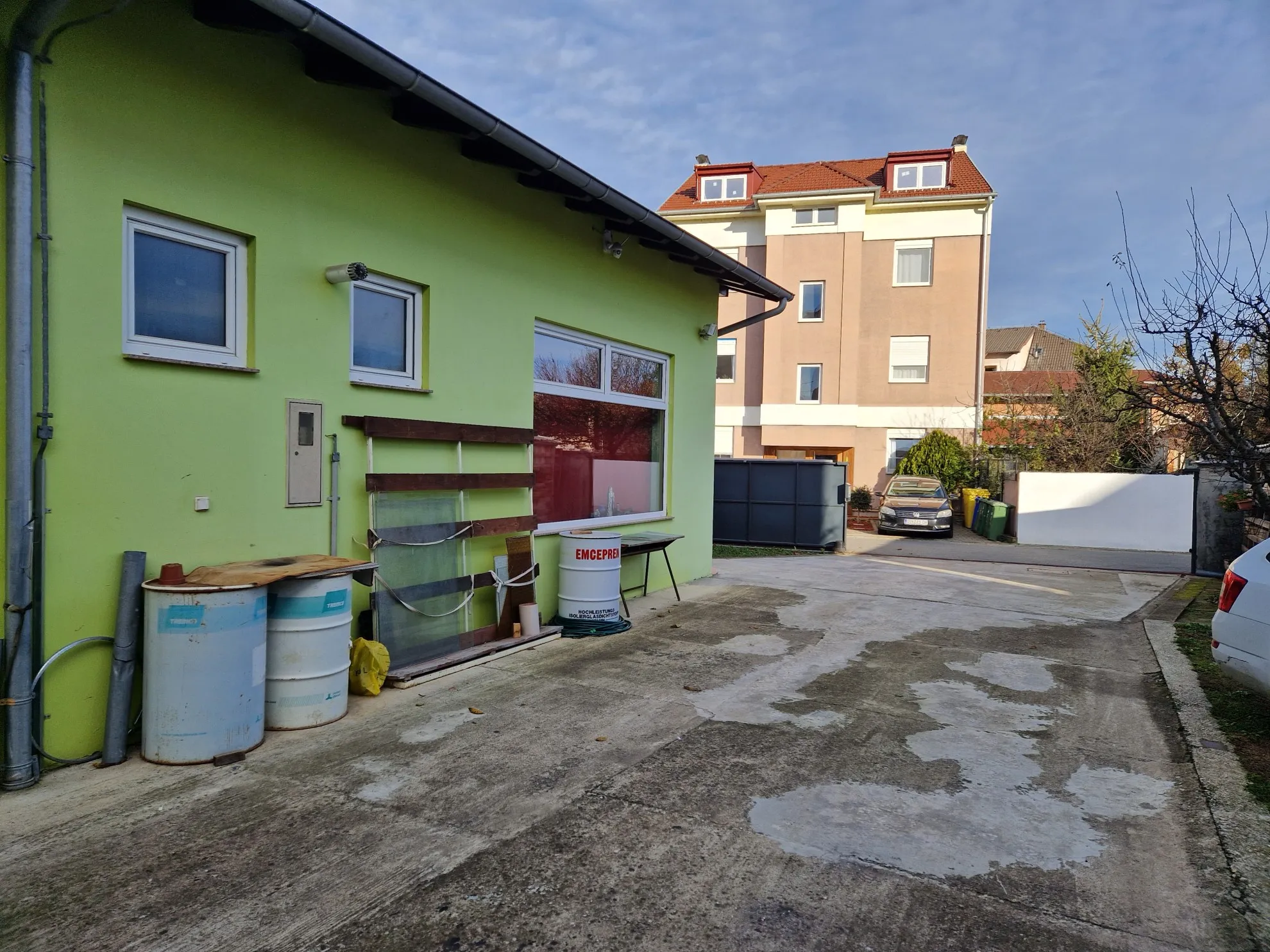 poslovni objekt s kućom,612m2.osijek - slika 2