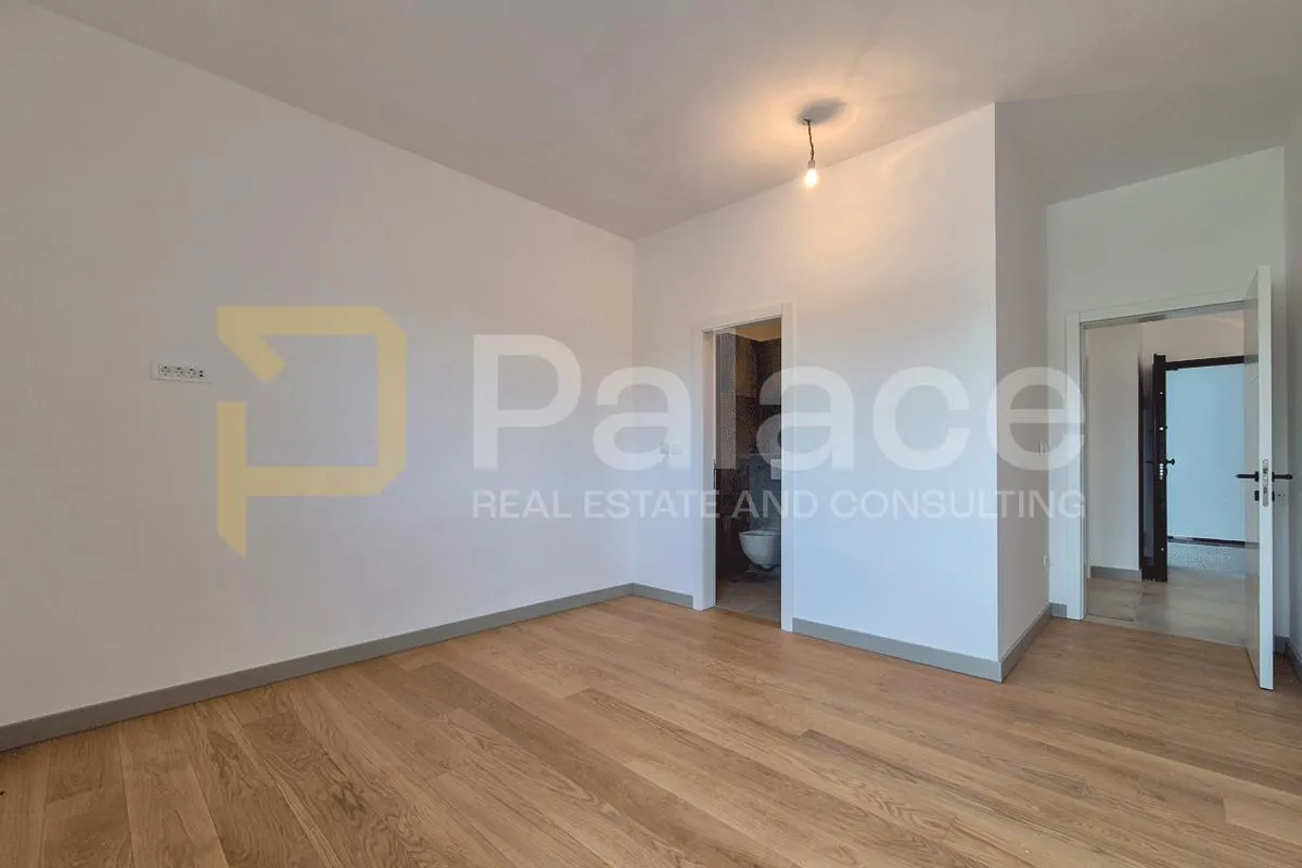 luksuzni penthouse s pogledom na more i garažom u pomeru - slika 4