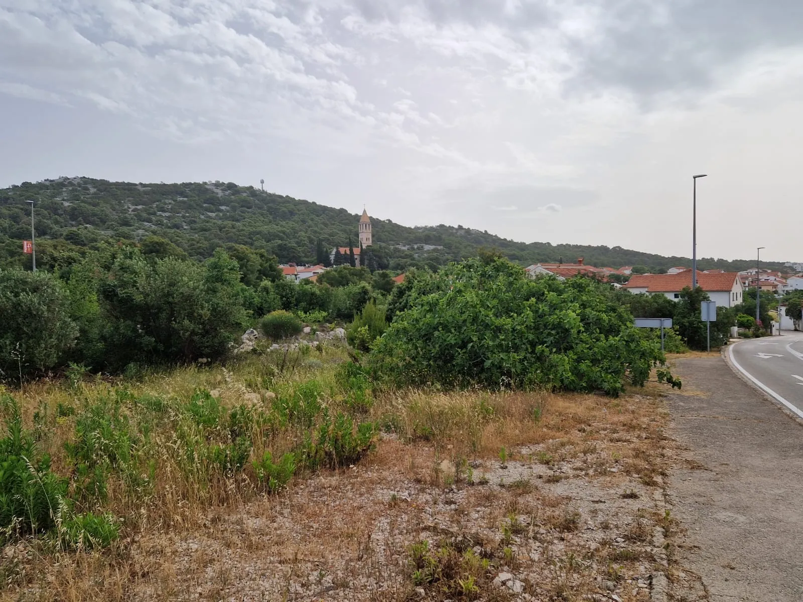 Građevinsko zemljište na odličnoj lokaciji, Jezera - Jezera, Tisno